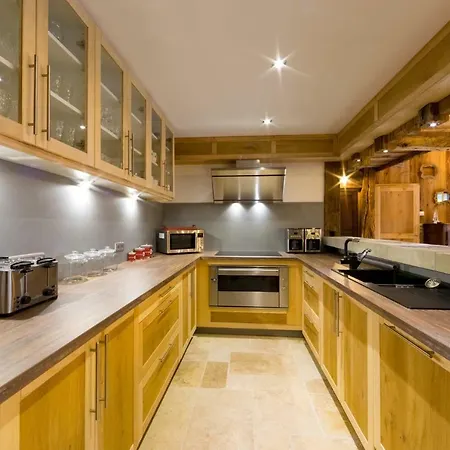 Le Villa *